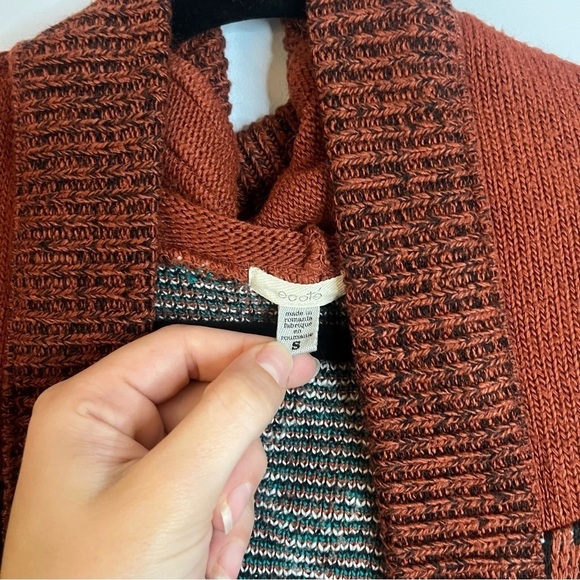 Ecoté Urban Outfitters Relaxed Fit Rust Aztec Hooded Cardigan Sweater Size Small - Picture 9 of 16